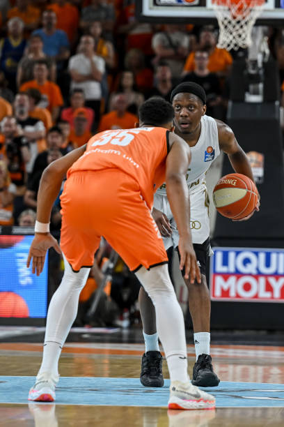 设定了较高 设定了较高